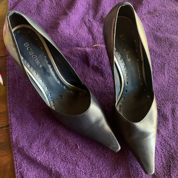 BCBGirls Navy Blue Pumps - Picture 1 of 6